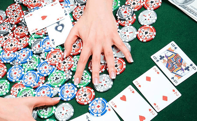 Chiêu thức giúp người chơi không ngừng phát triển trong Poker