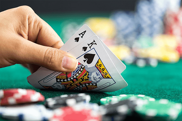 True Count trong Blackjack là gì? Nó ảnh hưởng như thế nào đến việc đếm thẻ?