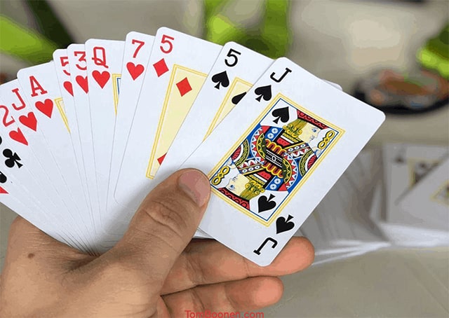 Cần có những kinh nghiệm để chiến thắng trong game bài phỏm