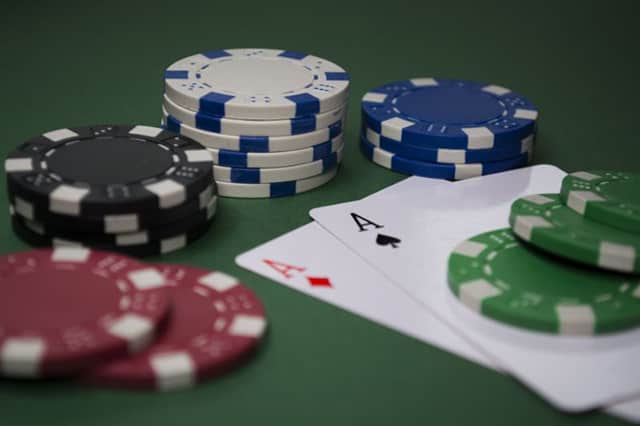 Chỉ cho bạn cách tăng cơ hội chiến thắng trước đối thủ trong Poker