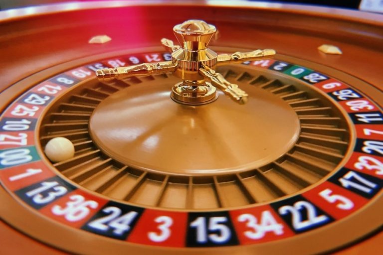 Tìm kiểm những cách để duy trì khả năng chiến thắng khi chơi Roulette